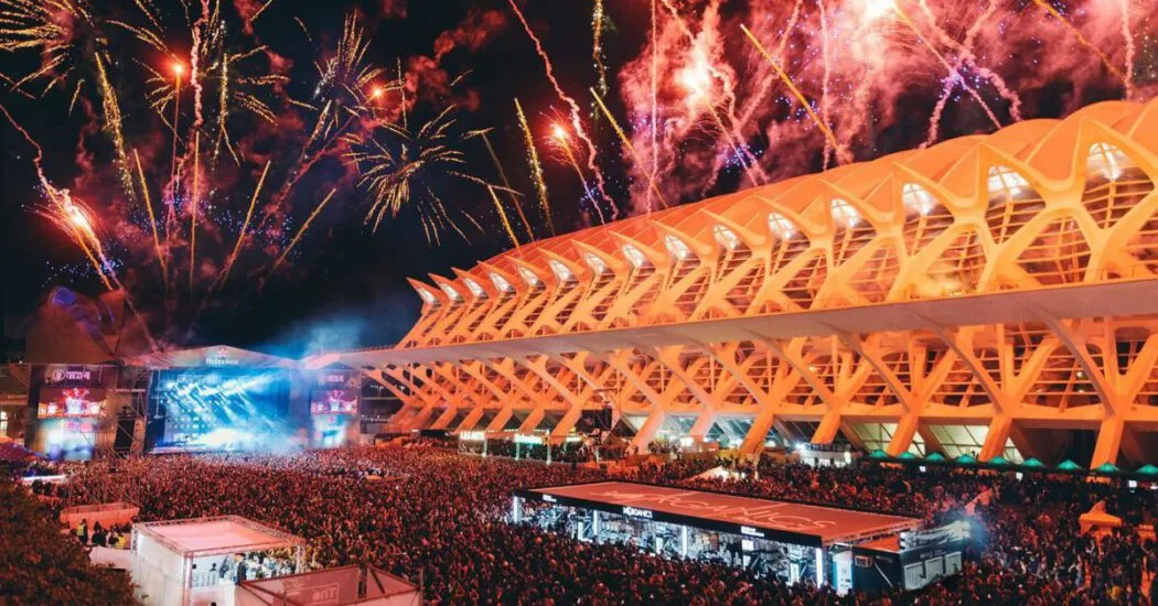 Festival-Les-Arts-Fireworks