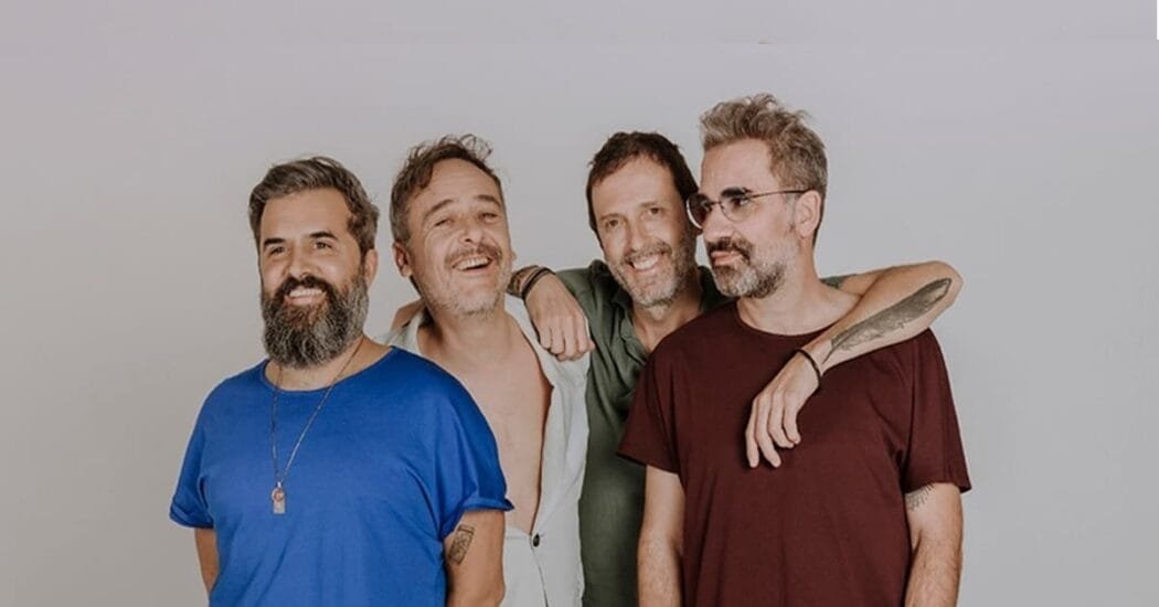 Love of lesbian foto de promo