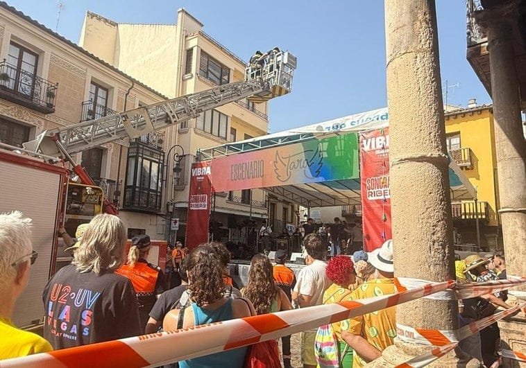 Bomberos intervienen en la Plaza del Trigo de Sonorama