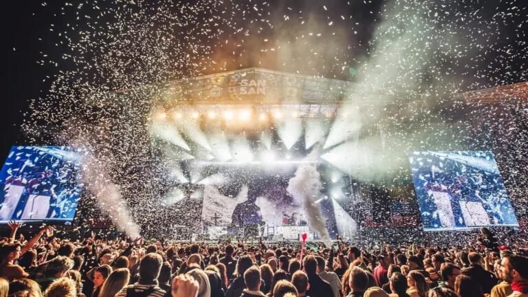 Sansan Festival escenario y confeti