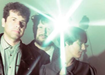 Triángulo de Amor Bizarro anuncia gira