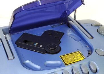 La primera consola vinculada a Sony fue una Aiwa Mega-CD compatible con Mega Drive