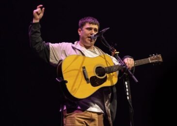 Aaron Rowe defiende a Ed Sheeran tras la salida de Macklemore de la gira