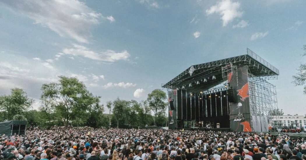 Azkena Rock Festival desvela el cartel de su 25ª edición con Patti Smith y Bad Religion