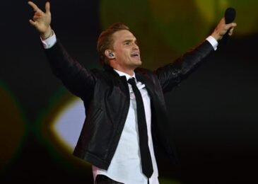 Cody Simpson cantará el himno australiano antes del primer partido NFL en Australia