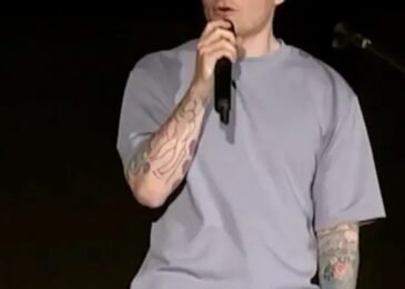 Ed Sheeran se disculpa en Filadelfia al retomar su gira