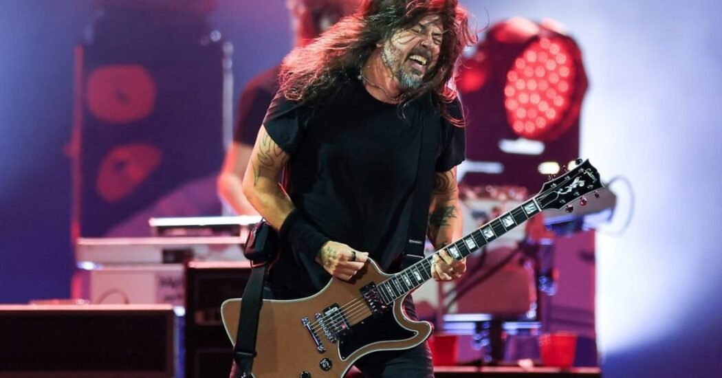 Foo Fighters repetirán apertura para AC/DC en MetLife el 2 de octubre