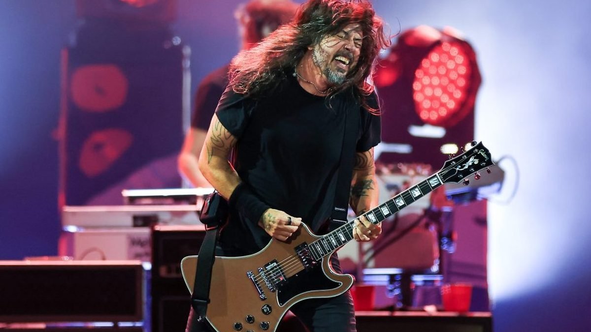 Foo Fighters repetirán apertura para AC/DC en MetLife el 2 de octubre