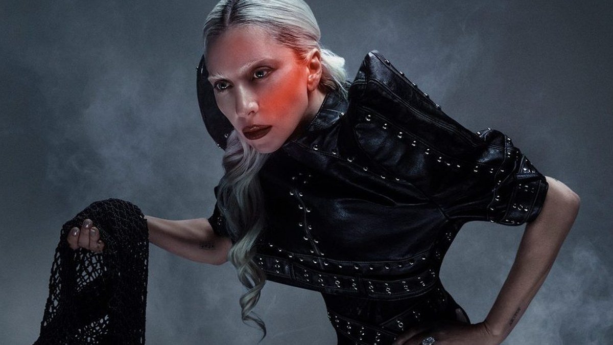 Lady Gaga ya aparece con su primer bebé en fotos publicadas por Page Six