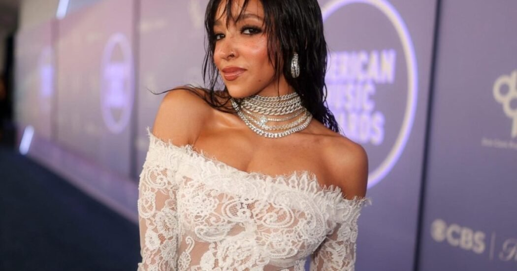 Tinashe abrirá los conciertos de Harry Styles en Phoenix en abril de 2027