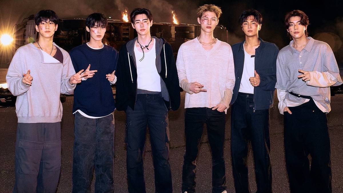 ENHYPEN presenta la "renewal edition" de la versión 2 de su light stick oficial