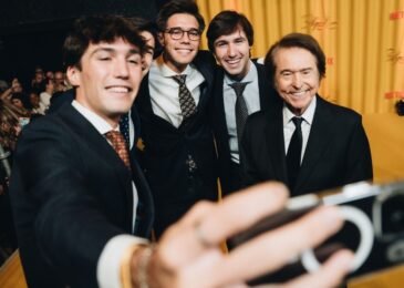 Envido6 sube al número 7 de la lista de singles tras viralizarse y cantarle a Raphael