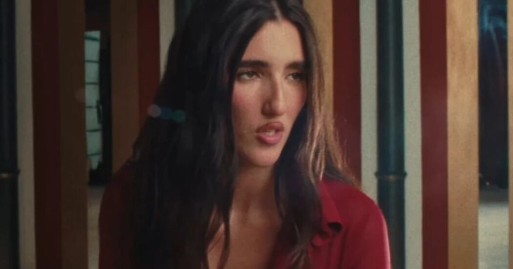 Judeline logra su mejor entrada en solitario en España con 'La falda'