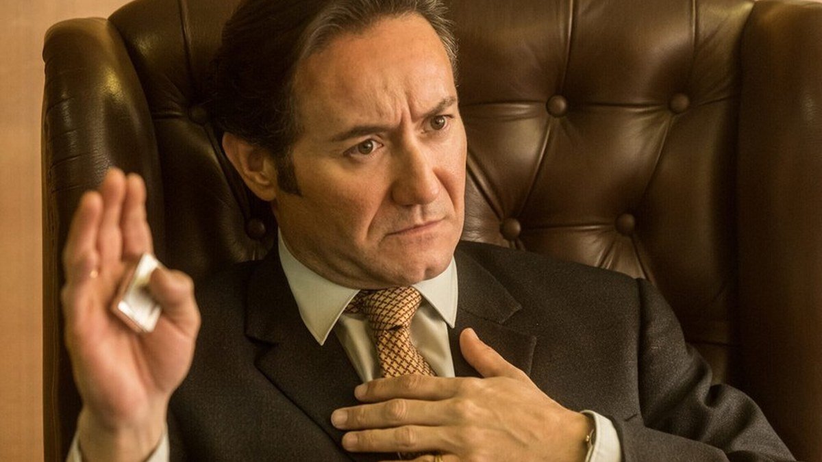 Netflix lleva la vida de Raphael a la miniserie 'Aquel', de ocho episodios
