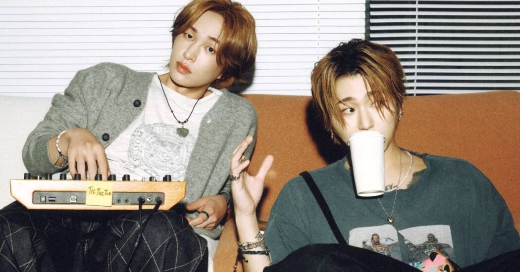 Onew y Zico logran su primer trofeo en Music Core con 'Tic Tac Toe'