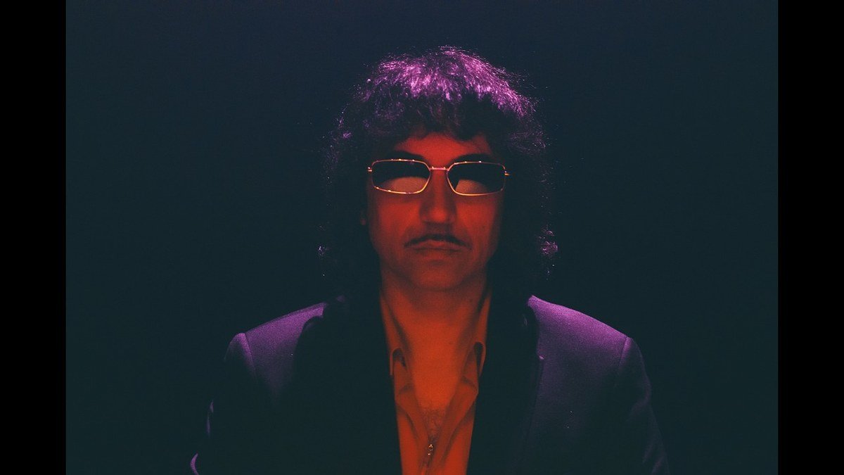 Quentin Gas & Los Zíngaros estrenan "Gitano andalú" y anuncian el álbum El sur soy yo
