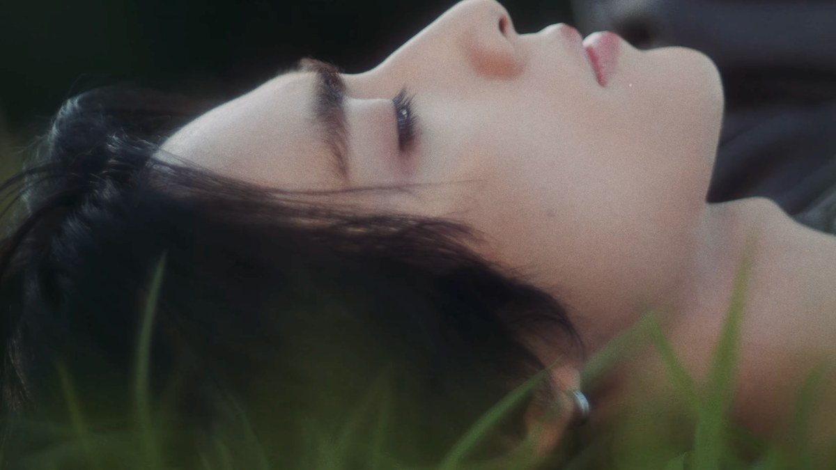Xiaojun (NCT) presenta el film introductorio de su álbum en solitario 'Hey, Somebody'