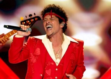 Ziaire Williams pide matrimonio a Paris Timan durante el concierto de Bruno Mars en SoFi Stadium
